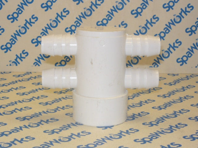 100710 Barb Slip Water Manifold 4 Port 1 1/2"x 3/4"